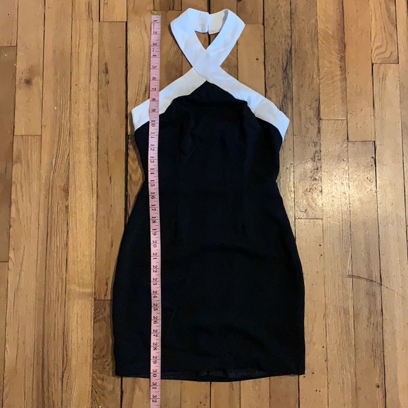 Superdown Cross Front Dress - Picture 6 of 13